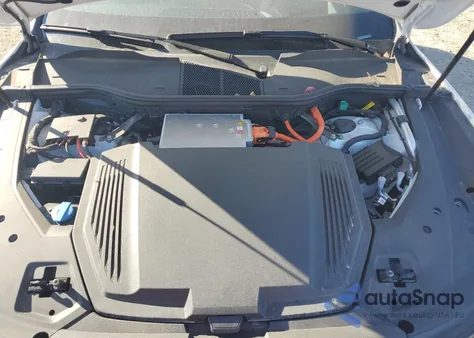 2019 Audi E-Tron Prestige z USA, uszkodzony, nr VIN WA1VAAGE7KB025148